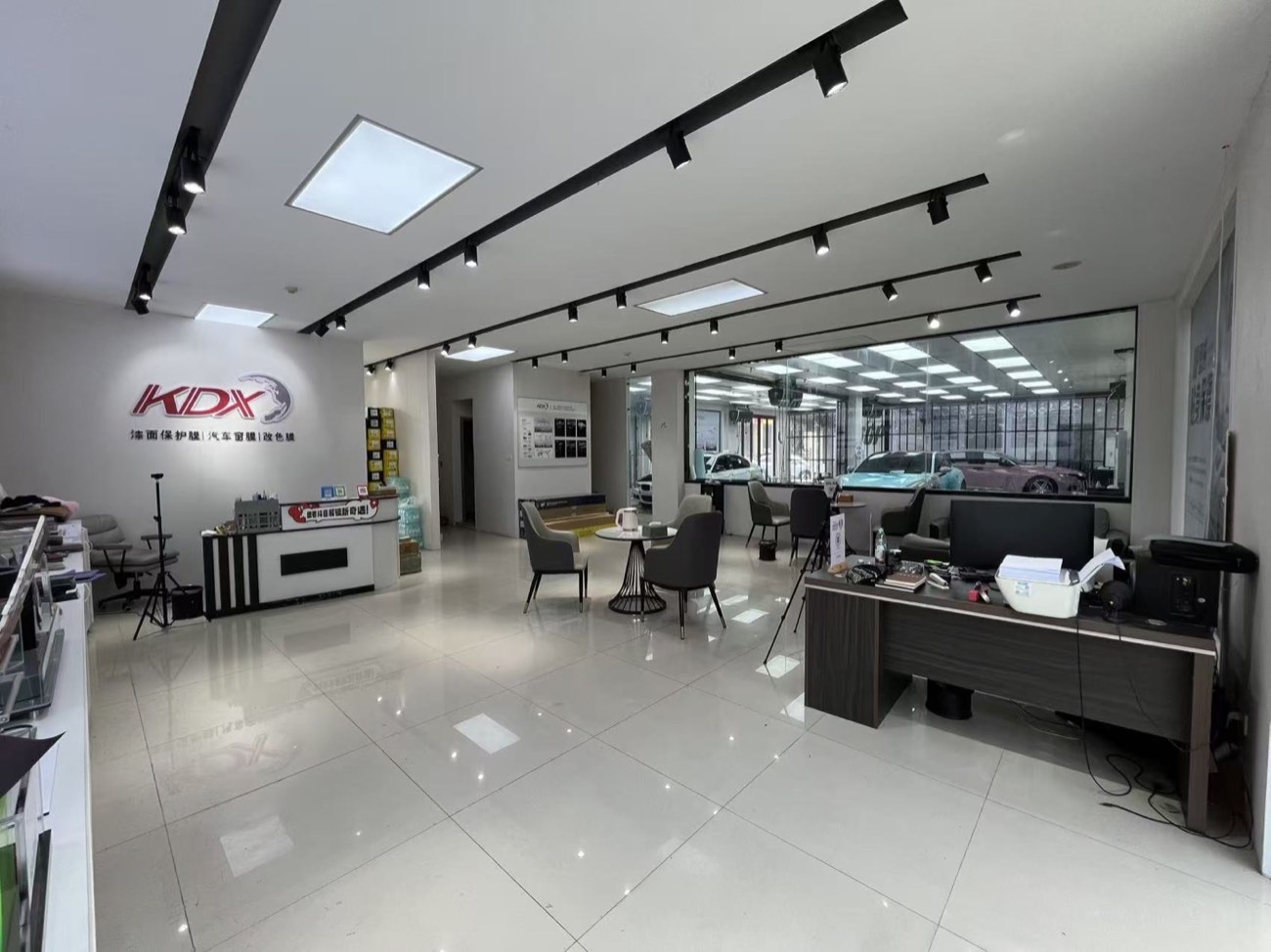 门店接待与施工环境